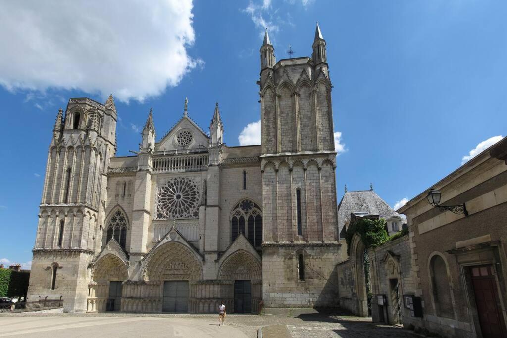 Apartmán Le Petit Poitevin Poitiers Exteriér fotografie